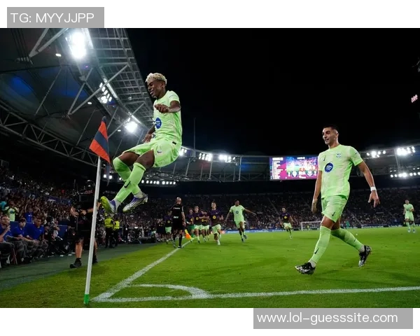 友谊赛精彩回顾AC米兰大胜多特蒙德乌龙球引发全场欢呼