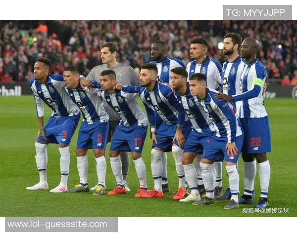 友谊赛波尔图与本菲卡战平补时进球引发全场热烈反响分析