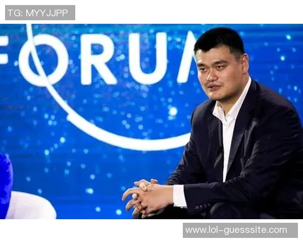 姚明与全球名人的友谊与合作：跨界交流的精彩瞬间