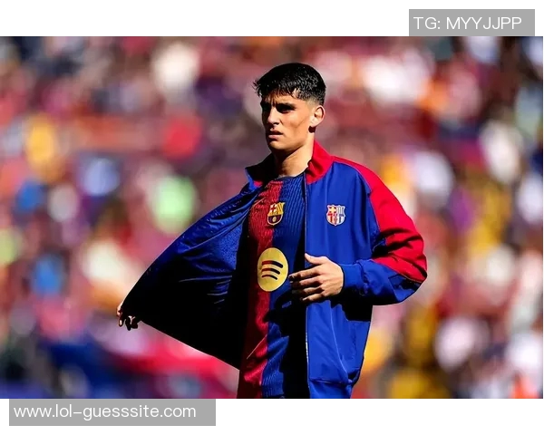 巴萨在国王杯中以4-0大胜里昂赛场爆冷瞬间引发全场欢呼