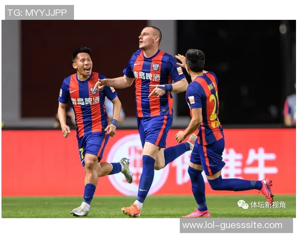 中超精彩对决多特蒙德大胜巴萨神奇扑救点燃全场激情 中超精彩对决多特蒙德大胜巴萨神奇扑救点燃全场激情