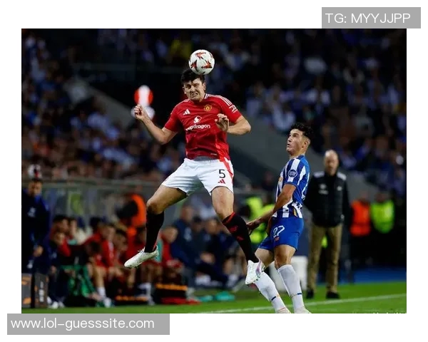 国王杯激战曼联大胜AC米兰点球大战瞬间点燃全场激情 国王杯激战曼联大胜AC米兰点球大战瞬间点燃全场激情