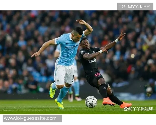 西甲激战：巴黎圣日耳曼与里昂战成平局帽子戏法引发全场狂欢