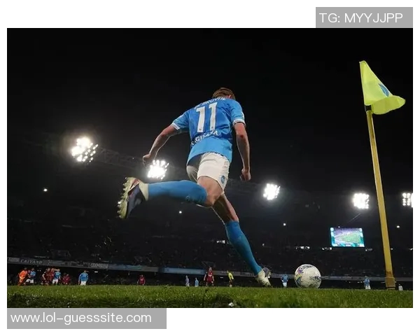 友谊赛精彩回顾：那不勒斯逆转AC米兰帽子戏法引爆全场激情